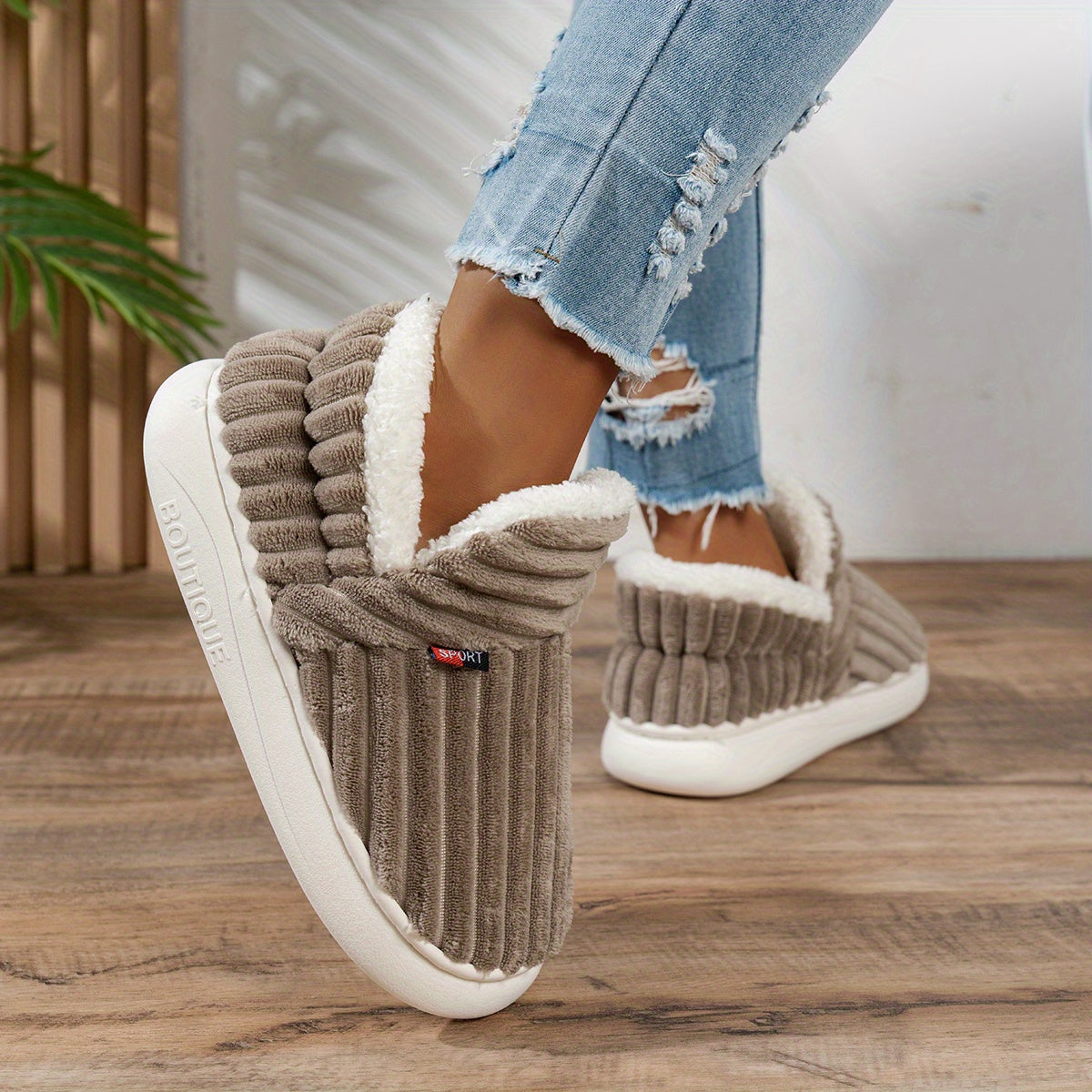AIFA - COZY WINTER SLIPPERS