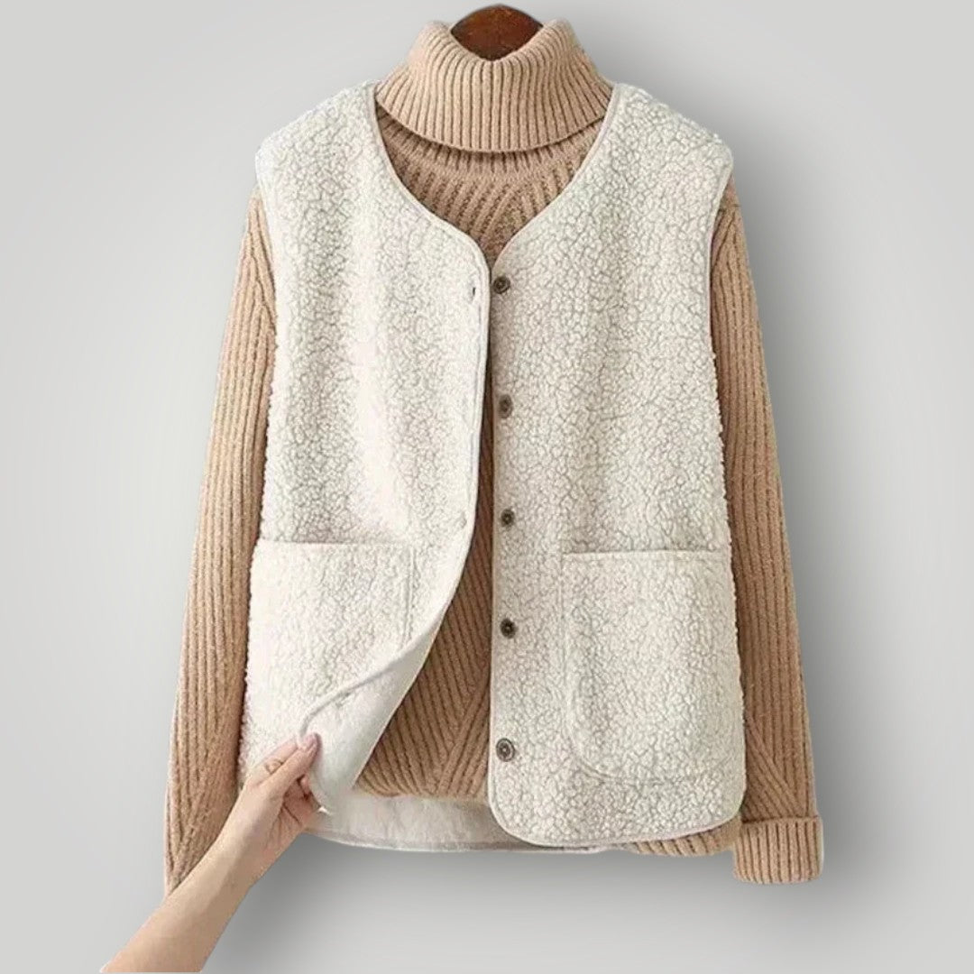 AMANDA – COZY BUTTON-UP VEST