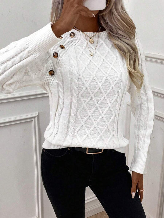 LISA - CABLE KNIT SWEATER