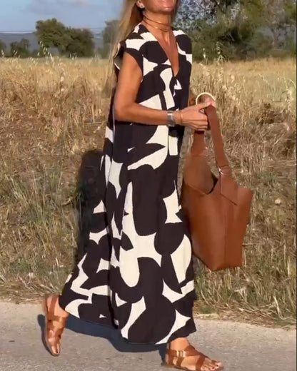 Alvina - Relaxed Abstract Dress