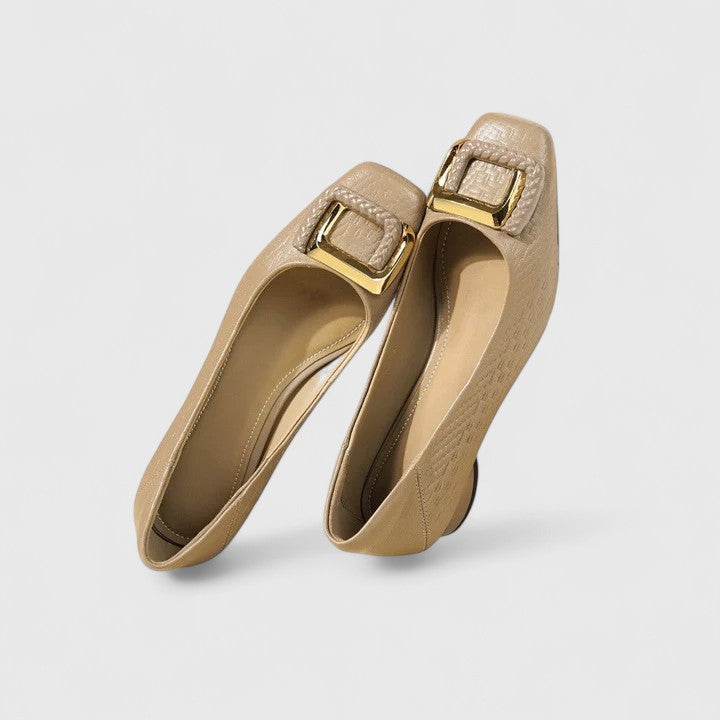 ALYSSA – BUCKLED TEXTURED LOAFER
