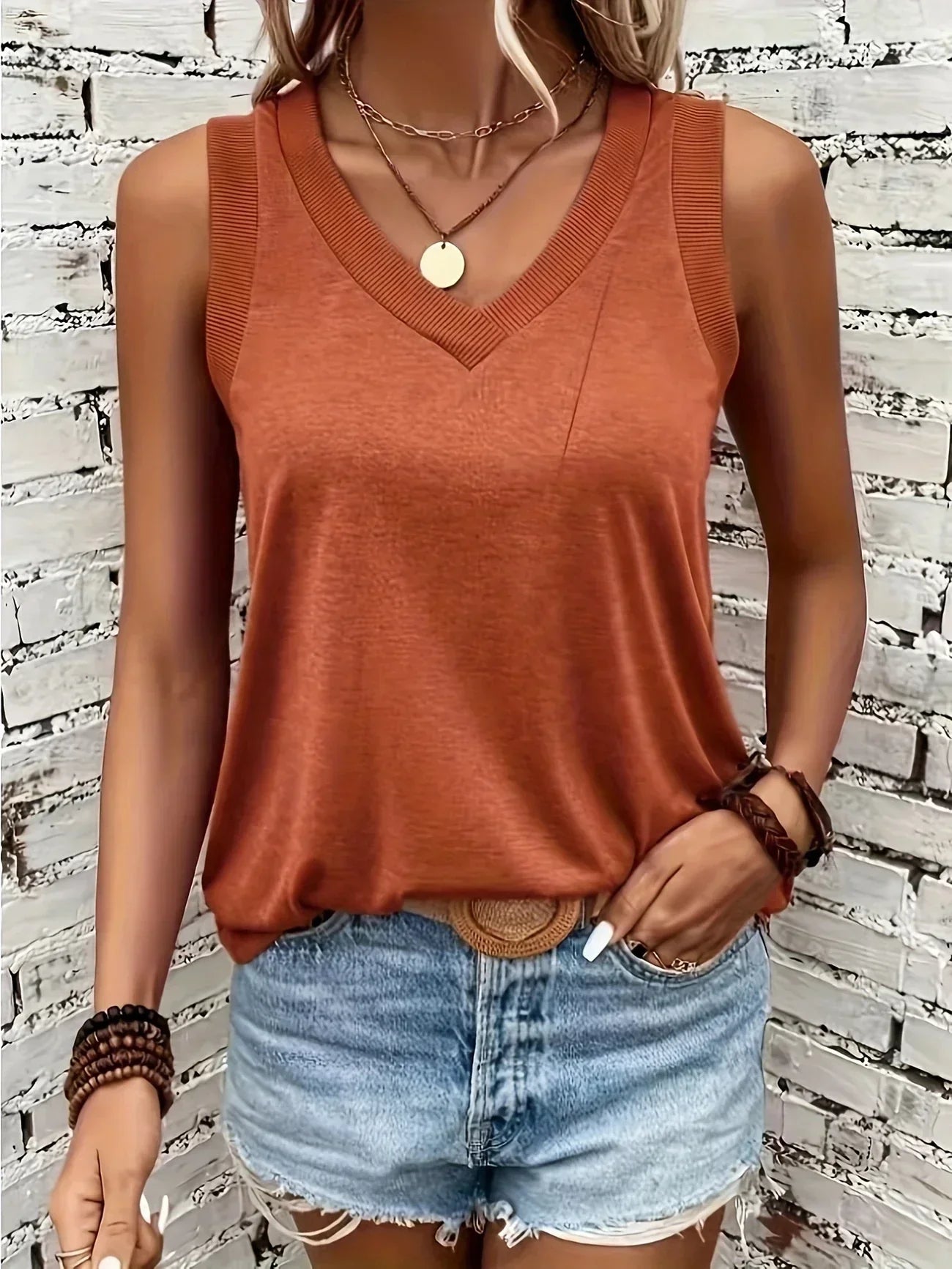 ARCADIA - AIRY V-NECK SLEEVELESS BLOUSE
