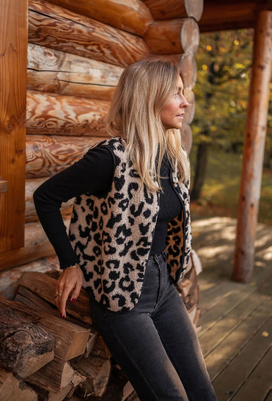 ROANNE - BOLD FELINE CHIC VEST