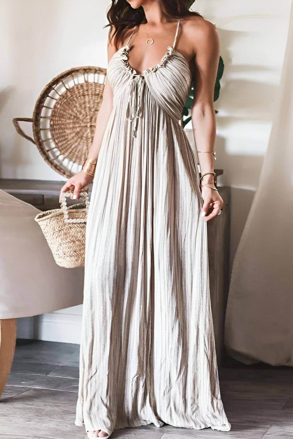 ASHLYN - MODERN FLOWY PLEAT DRESS