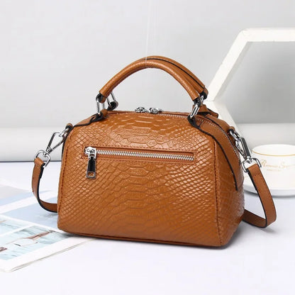 Amara - Compact Bag