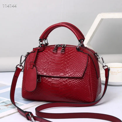Amara - Compact Bag
