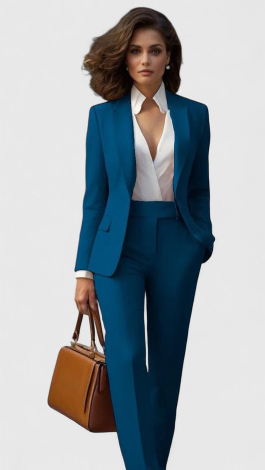 Jenevieve | Sophisticated Suit