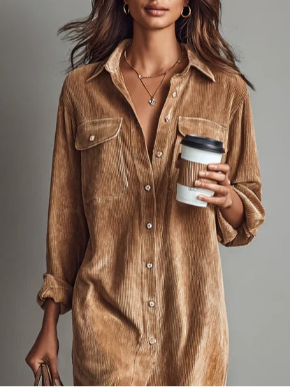 Elegant Casual Dress With A Relaxed Fit