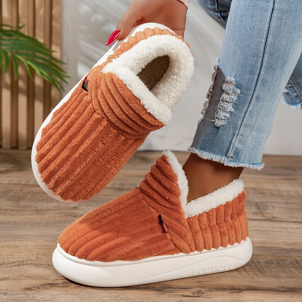 AIFA - COZY WINTER SLIPPERS