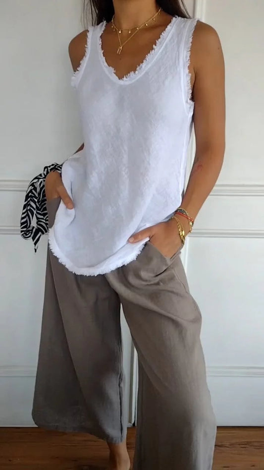 Aeliana | V-Neck Vest