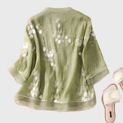 Nellie™ | Elegant Top with Embroidered Flowers